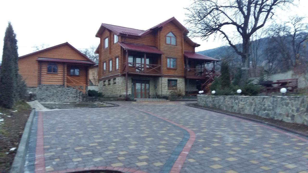 Hotel Karpatska Mria Jaremcze Zewnętrze zdjęcie