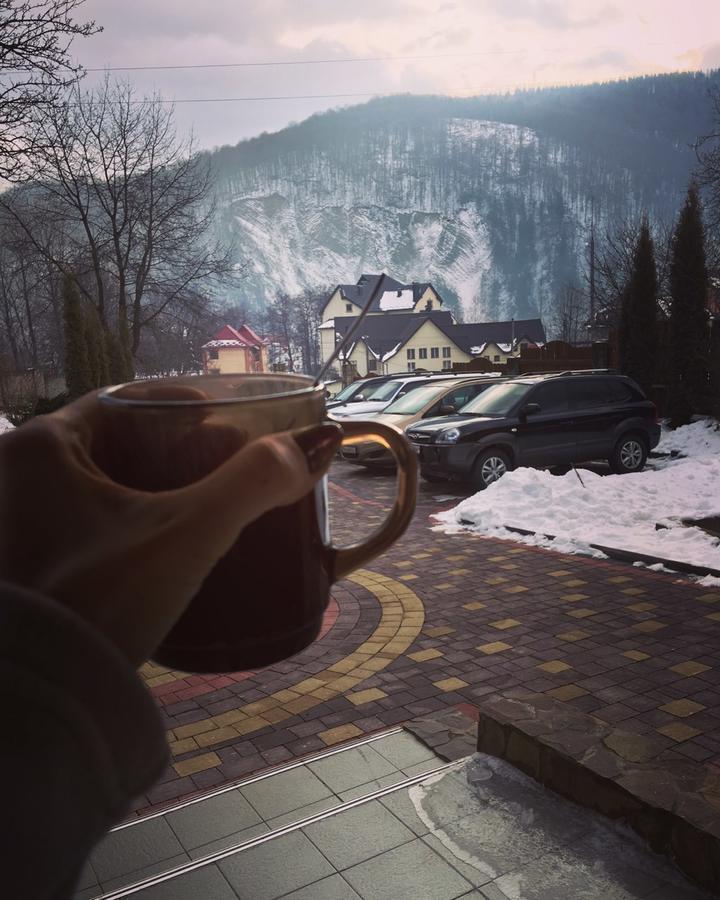 Hotel Karpatska Mria Jaremcze Zewnętrze zdjęcie